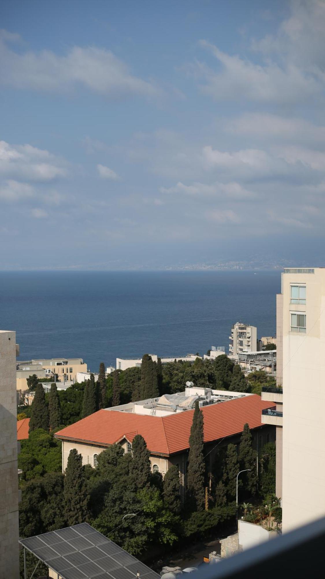 El Sheikh Suites Hotel ベイルート エクステリア 写真